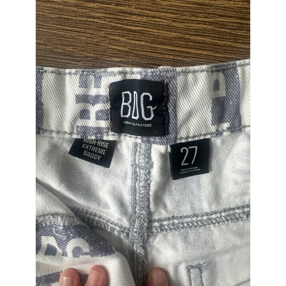 BDG 90's High Rise Extreme Baggy Jeans - Size 27 - Picture 2 of 5